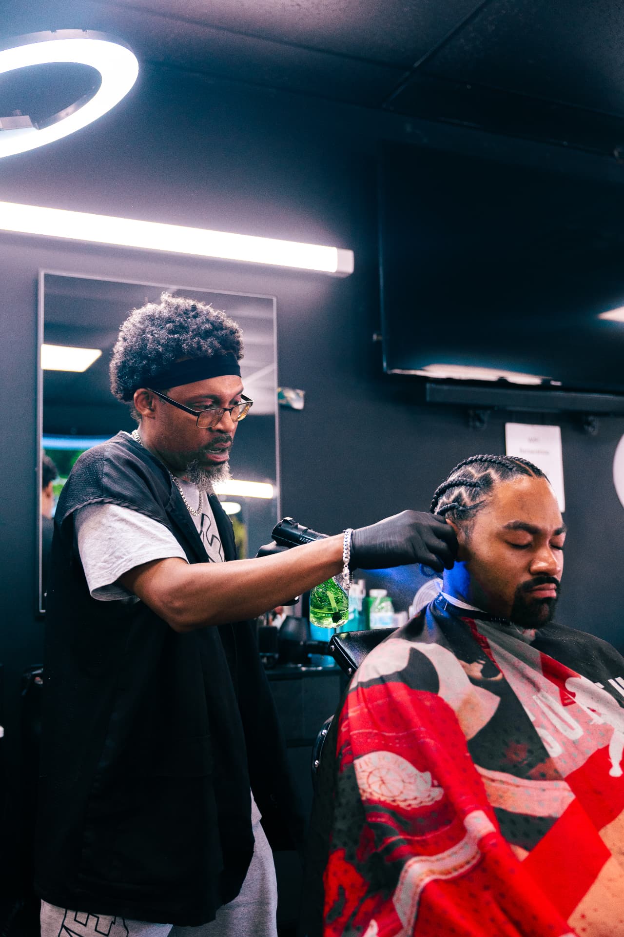 Barber detailing a client's fade at Verified Cuts 2 in Fort Mill, SC.